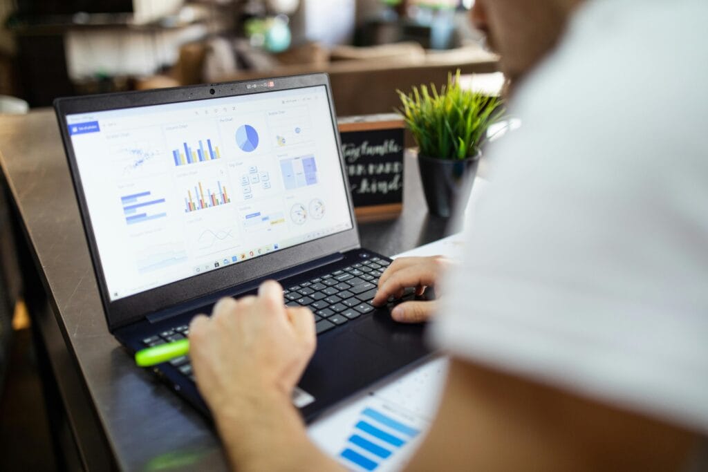 How to Value a Side Hustle Before Selling It: A Step-by-Step Guide